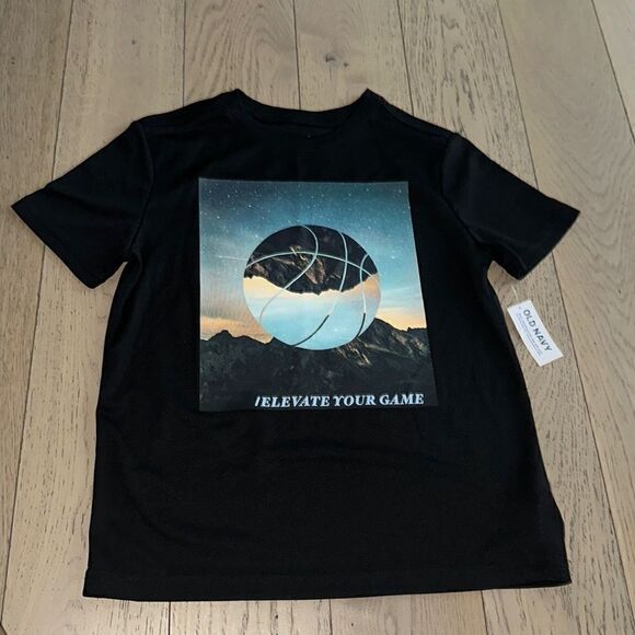 OLDNAVY LITTLE BOYS TSHIRT SIZE MEDIUM - Picture 1 of 1